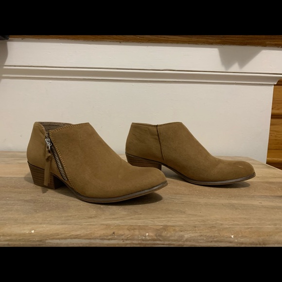 Ankle boots - Picture 3 of 3